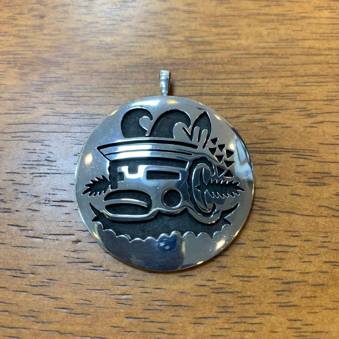 インデアンジュエリー　ホピ　Hopi ペンダントヘッド　ネックレス