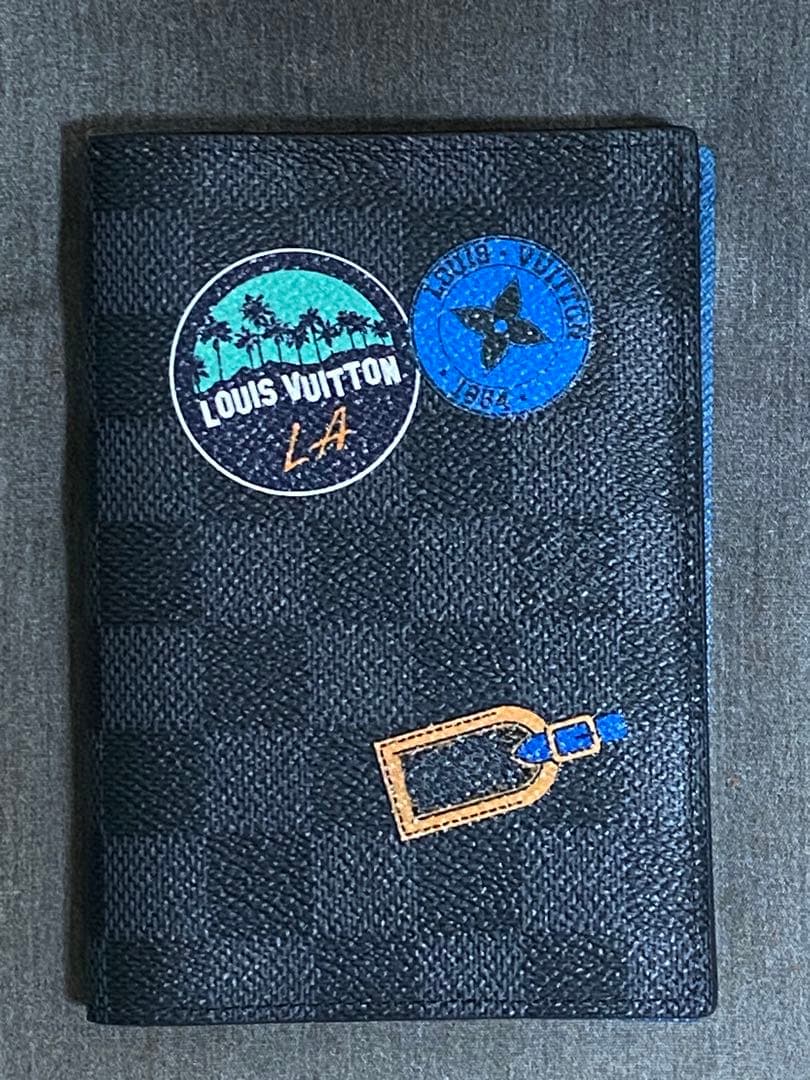 H 　ルイ・ヴィトン　パスポート ケース　カバー ダミエ