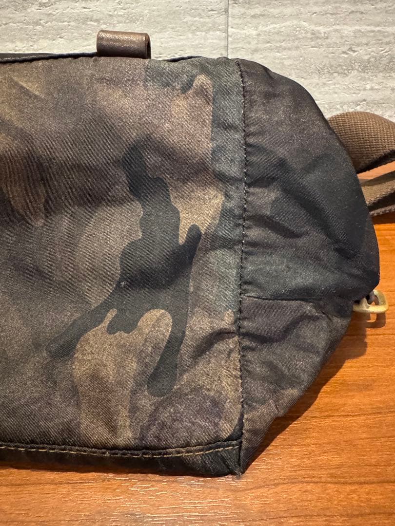 フェリージ ビームス別注 カモフラ メッセンジャーバッグ