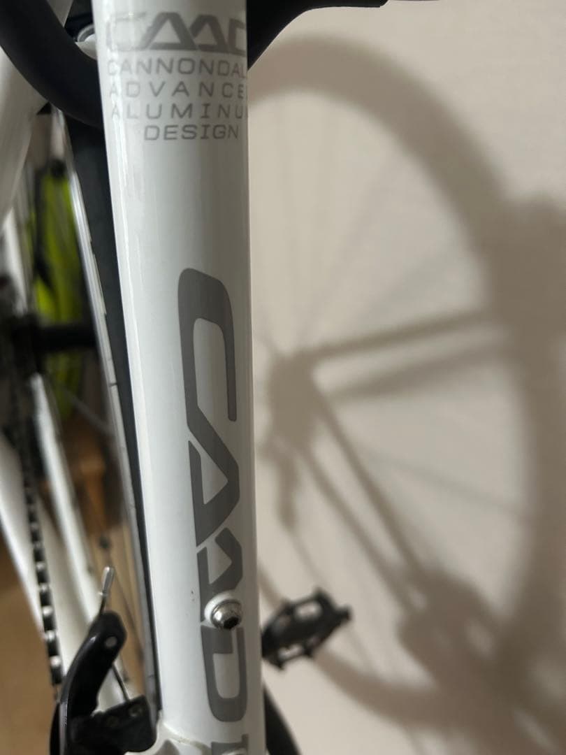 【美品】CANNONDALE キャノンデールCAAD10ロードバイク