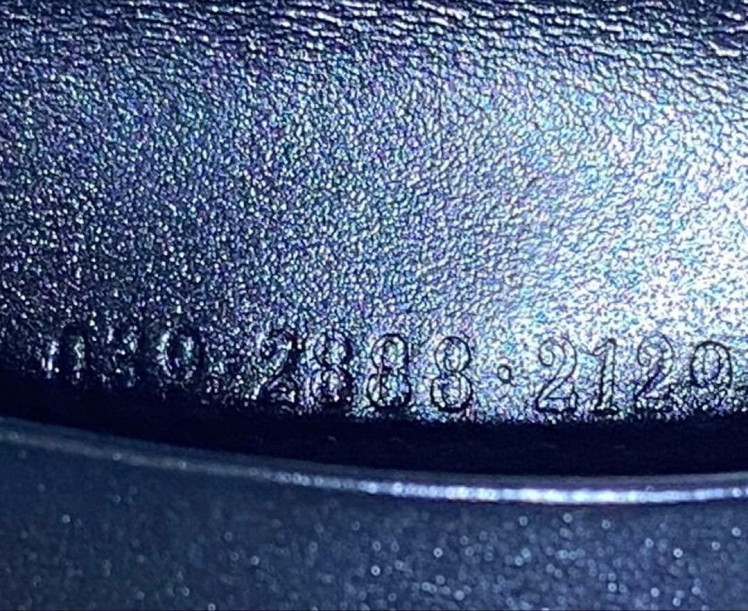 美品 GUCCI グッチ　ジャッキー 二つ折り財布 キャンバス 黒 シマ レザー