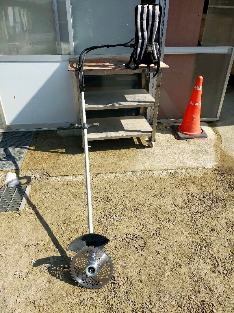 背負式刈払い機 ホンダ UMR425H 4サイクル 動作品