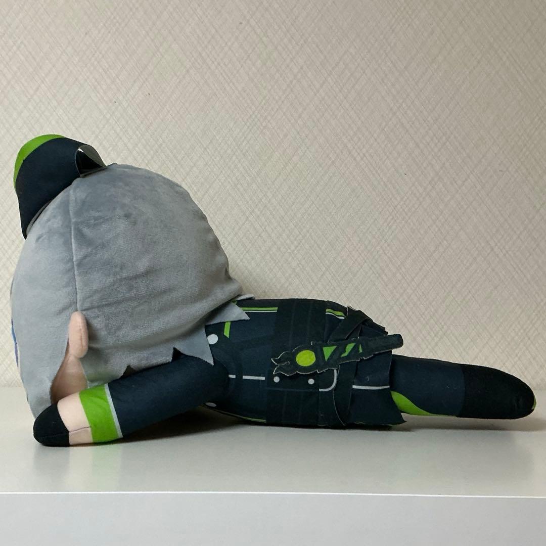 シルバー メガジャンボ 寝そべり ぬいぐるみ ツイステ
