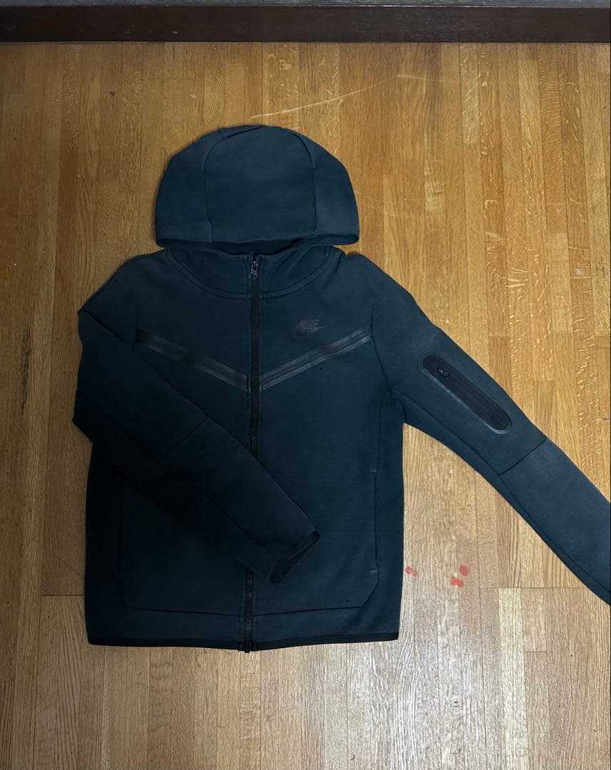 ゆ*様 旧テック　NIKEテックフリースパーカー