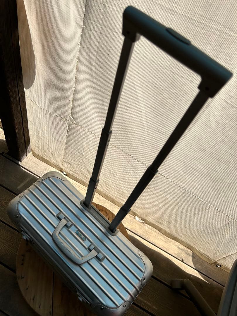 リモワ　パイロット　トロリー　2輪　カナダ製