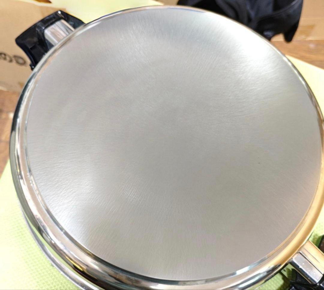 専用取手付きqueen新品 ロイヤルクイーン　大フライパン　IH対応@