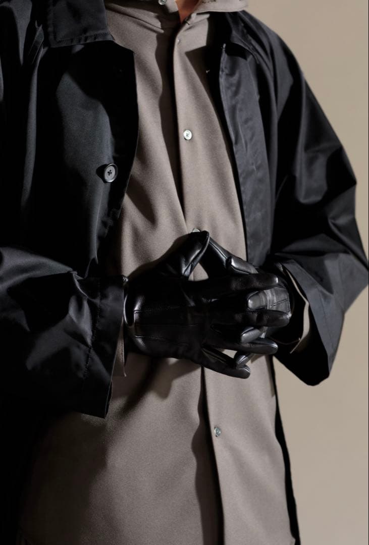 MB ULTIMATE FABRIC パーマネントレザーグローブ/シルクライナー