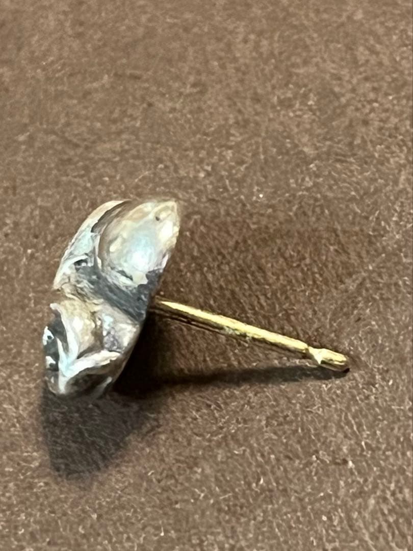 クロムハーツ　ピアス　ハート