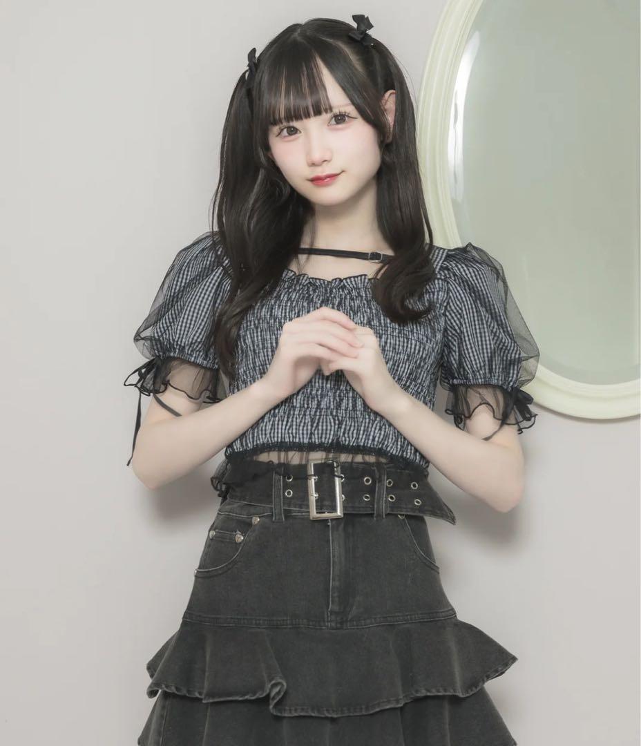 pium ピウム シャーリングチュールフリルブラウス ブラックギンガム