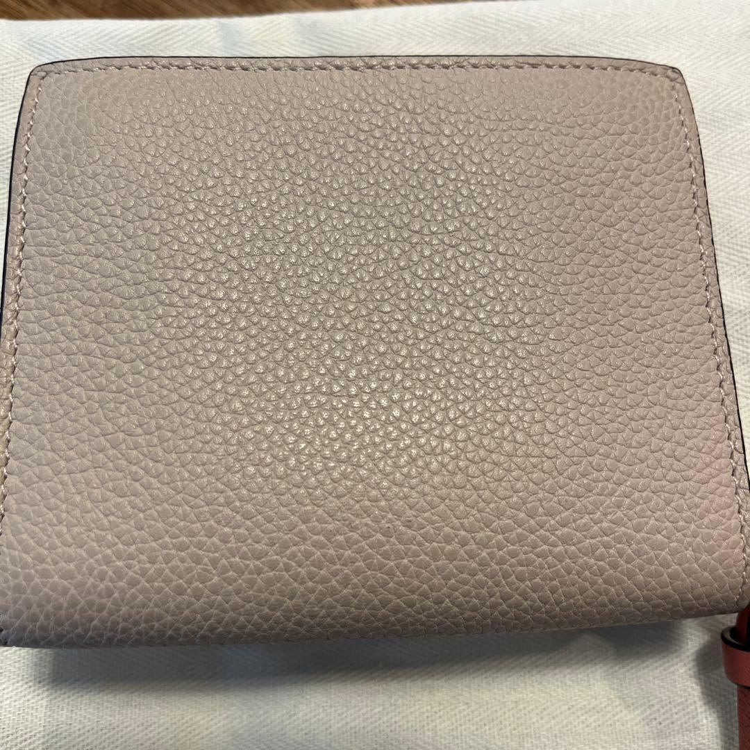 ロエベ　コンパクト ジップウォレット　ソフトグレインカーフ