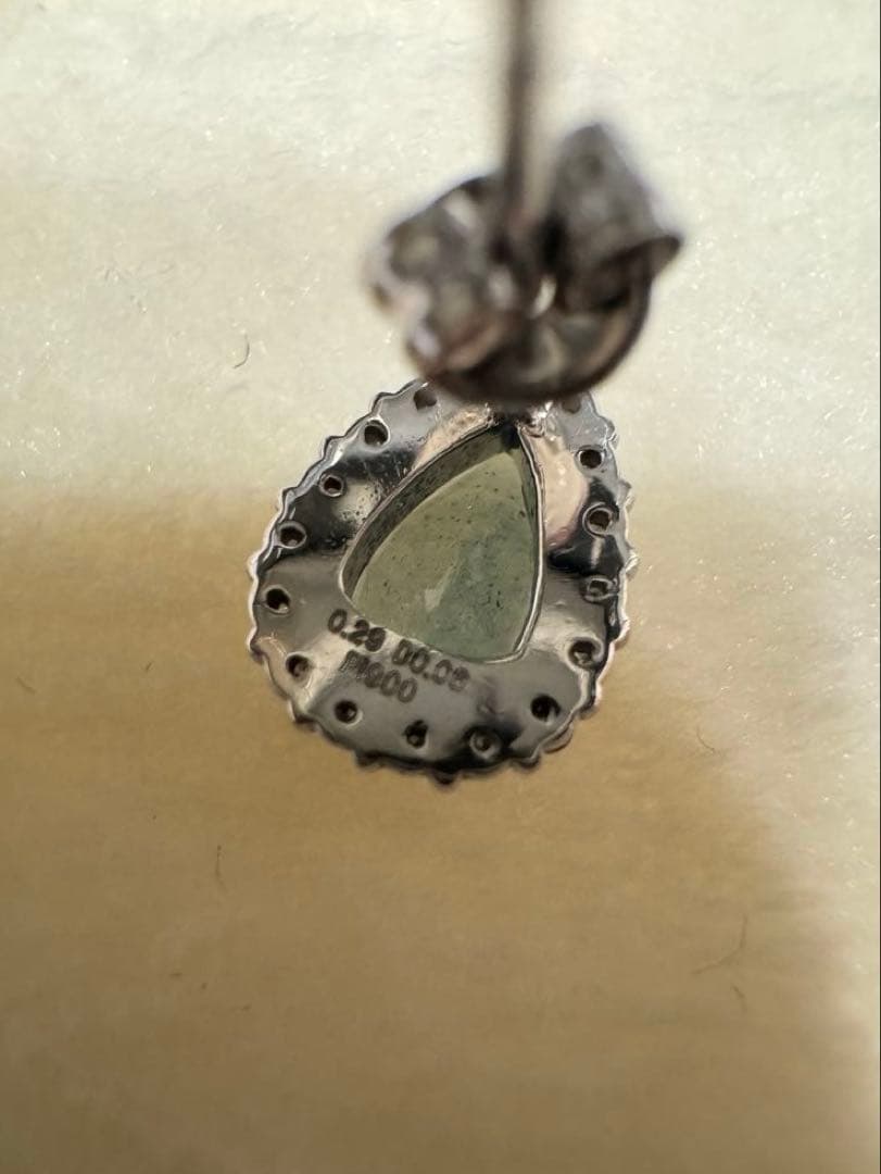 L*〜様 PT900 サンタマリア　アクアマリン　取り巻きダイヤモンドピアス　鑑