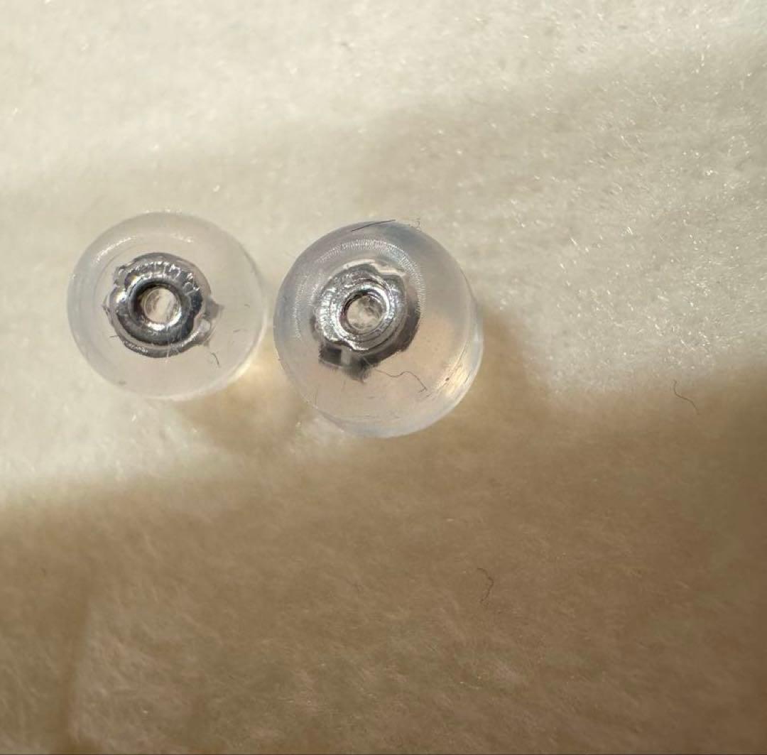 L*〜様 PT900 サンタマリア　アクアマリン　取り巻きダイヤモンドピアス　鑑