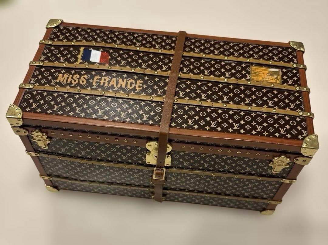 Louis Vuitton ルイヴィトン小型トランク型置物　ミスフランス