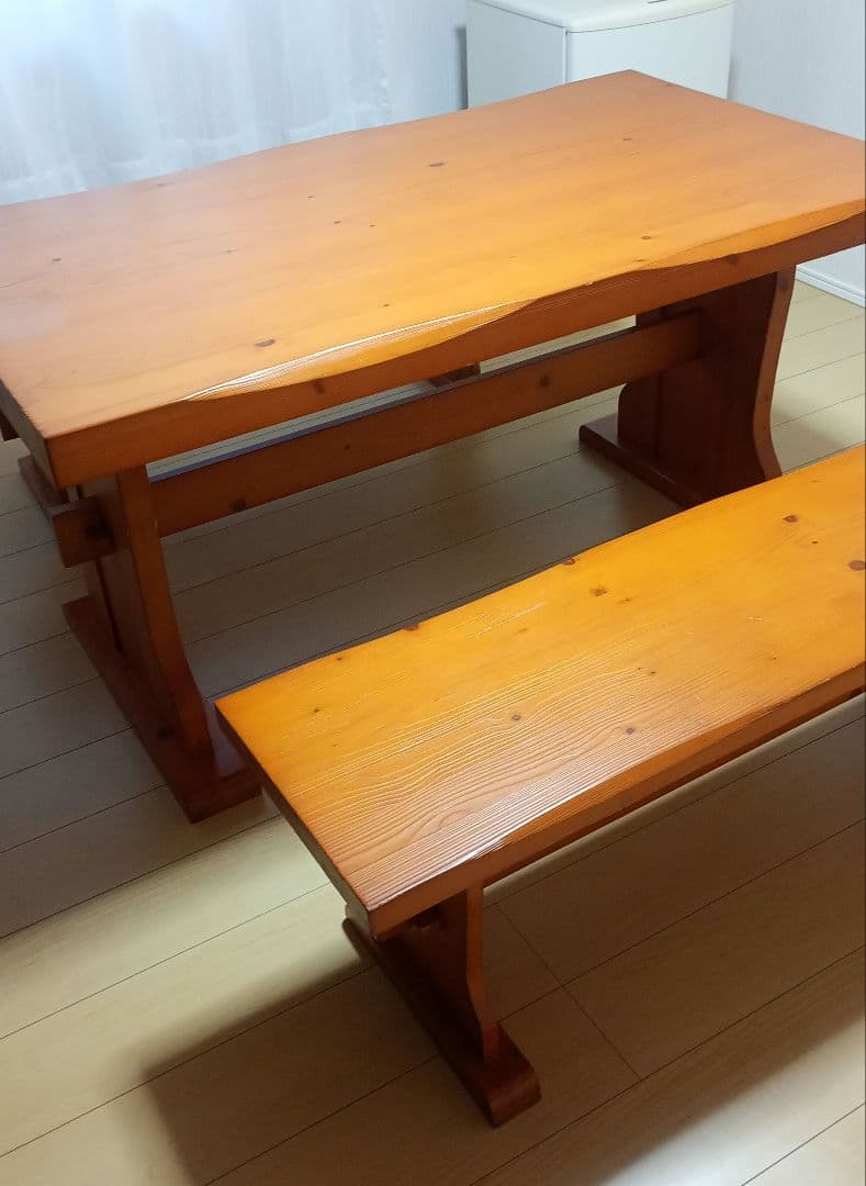 ディノス購入 カントリー調 天然木ダイニングテーブル＆ベンチセット 重厚感あり