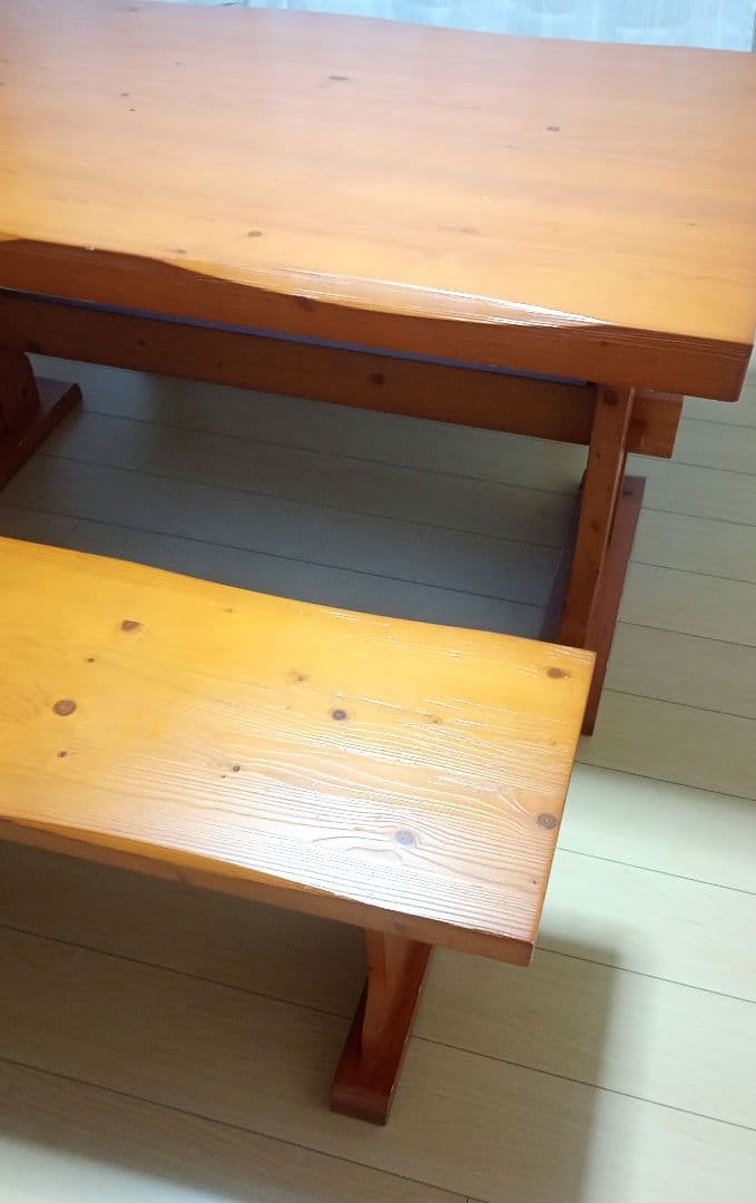 ディノス購入 カントリー調 天然木ダイニングテーブル＆ベンチセット 重厚感あり