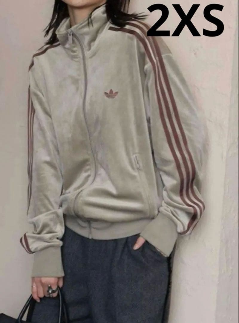 れ*子様 【値下げ不可】adidas ベロアトラックジャケット　2XS