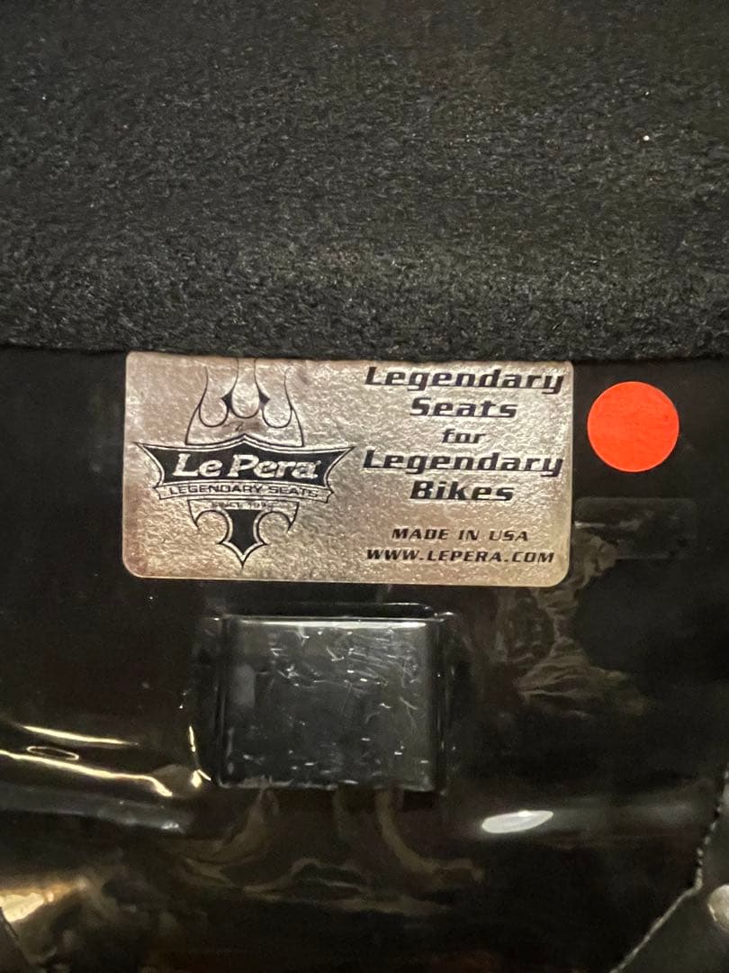 ハーレー　ラペラシングルシートFLHX