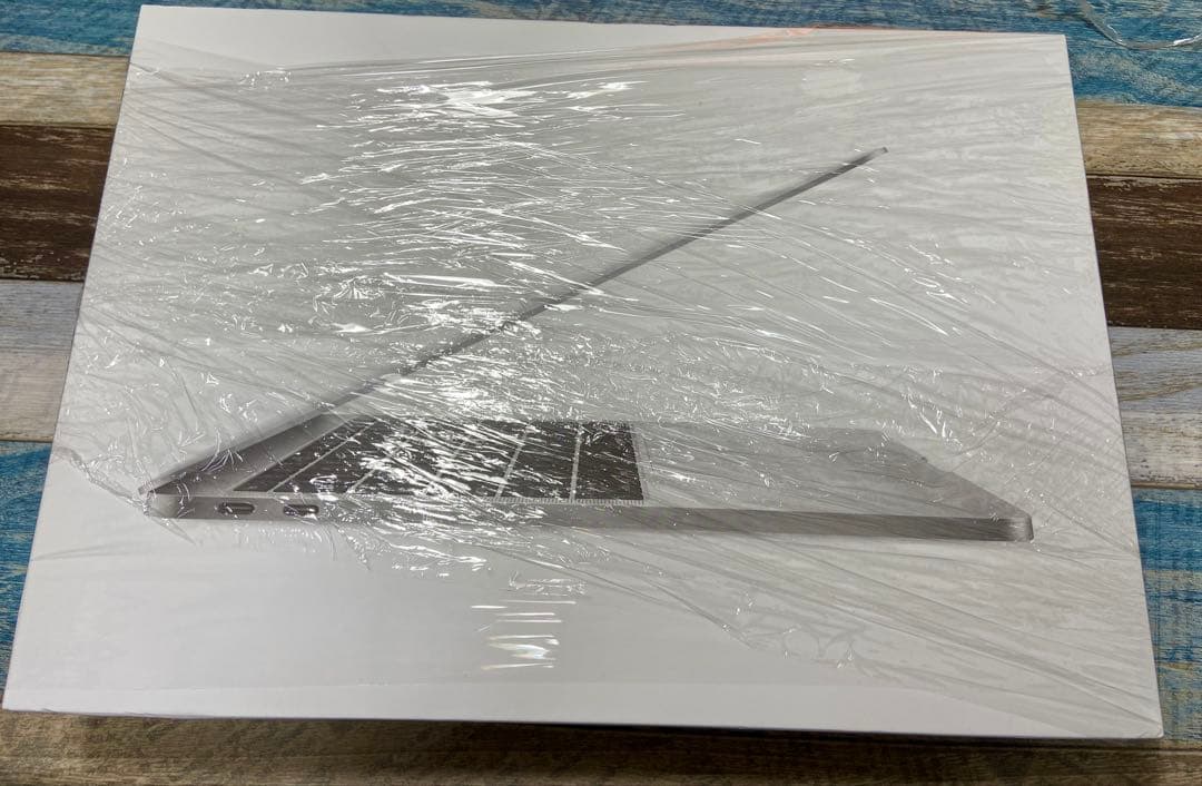 訳あり箱付MacBook Pro 2017 13インチ i5 8GB 128GB