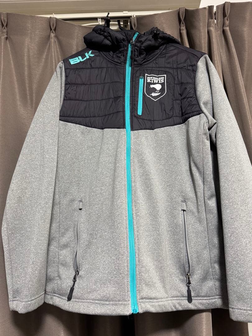 BLK ニュージーランドキウイ ジャケットとパンツセット