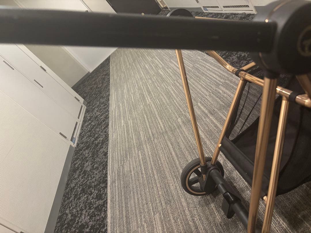 a*i様 【洗浄除菌済み】cybex ミオス 2022年月購入 ピンクゴールドの