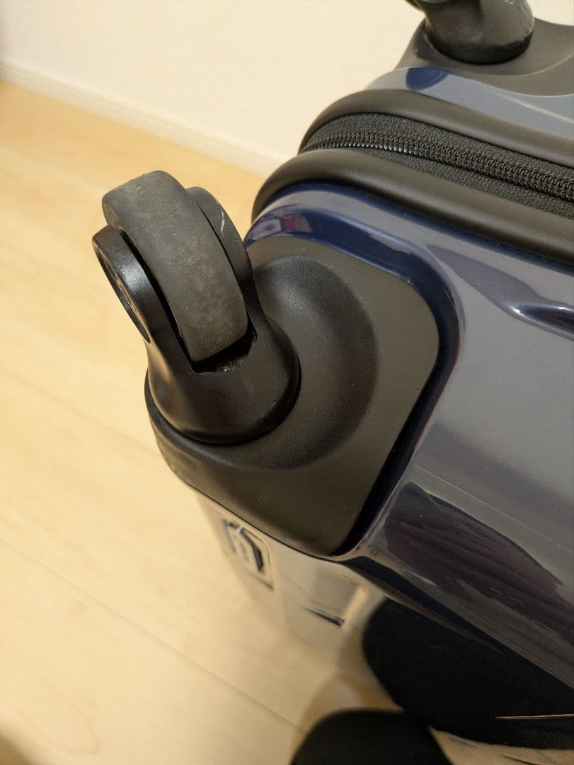 プロテカ　キャリーケース　STARIA 37L