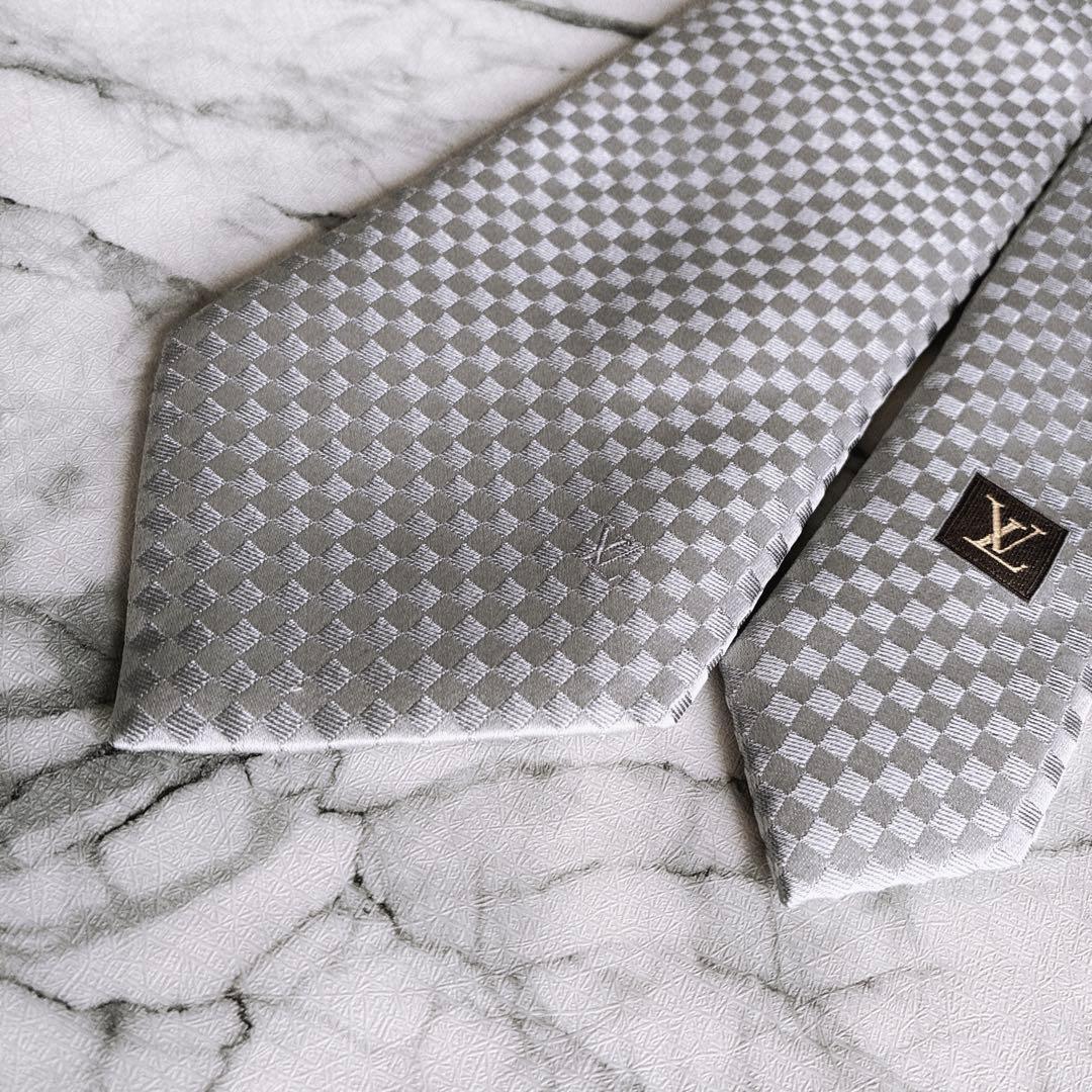 ✨未使用箱付き✨ルイヴィトン　マイクロダミエ　クラヴァット　シルバー　ネクタイ