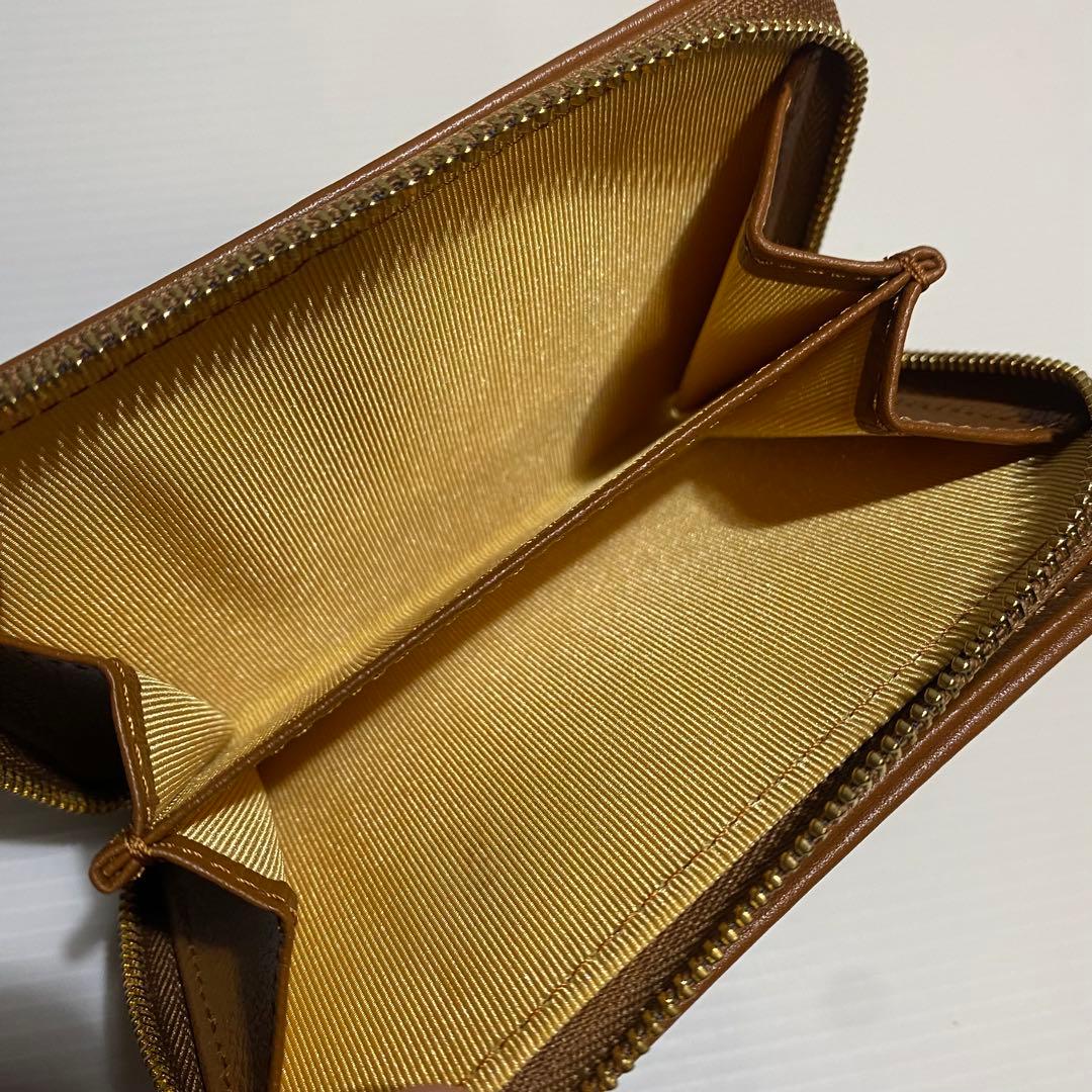 【未使用】サマンサ　「くまのプーさんコレクション」２つ折り財布　20周年記念