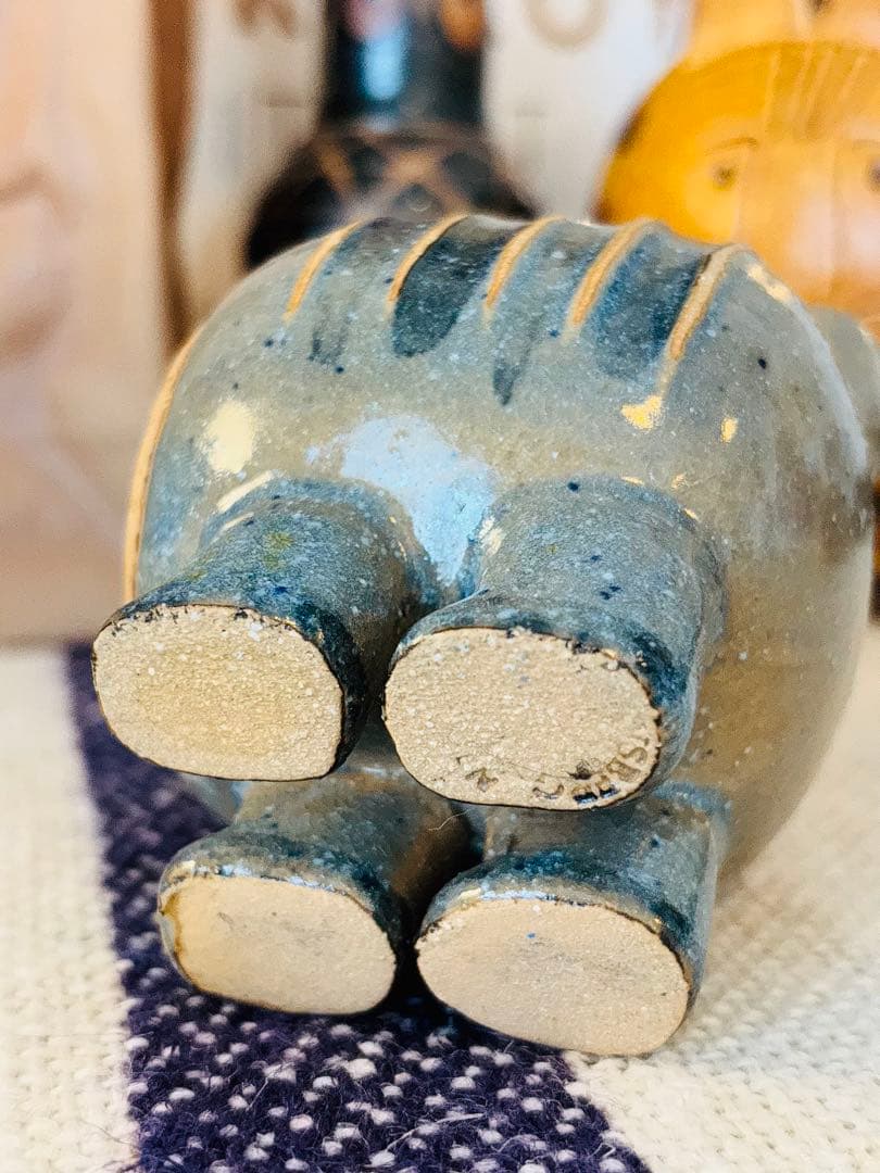 リサラーソン　MEMAGARI ネコ