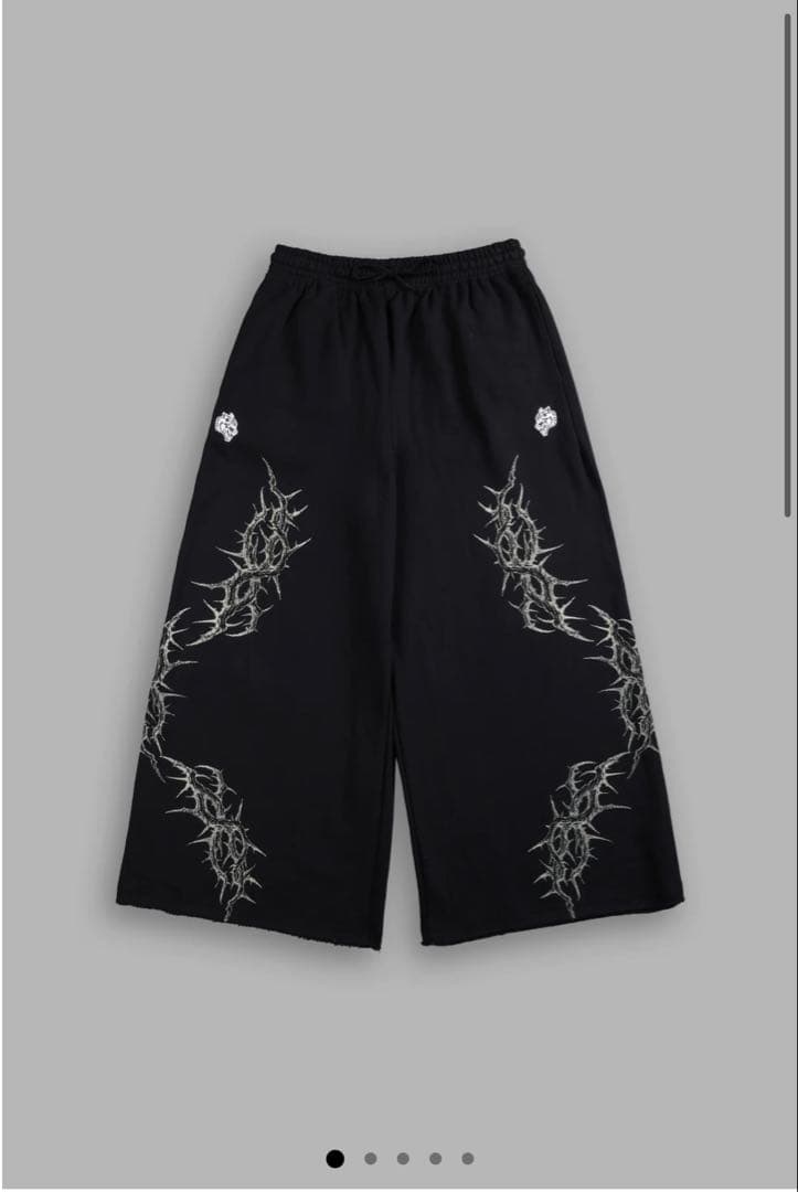 ダルクスポーツThorns Oversized Omen Sweat Pants