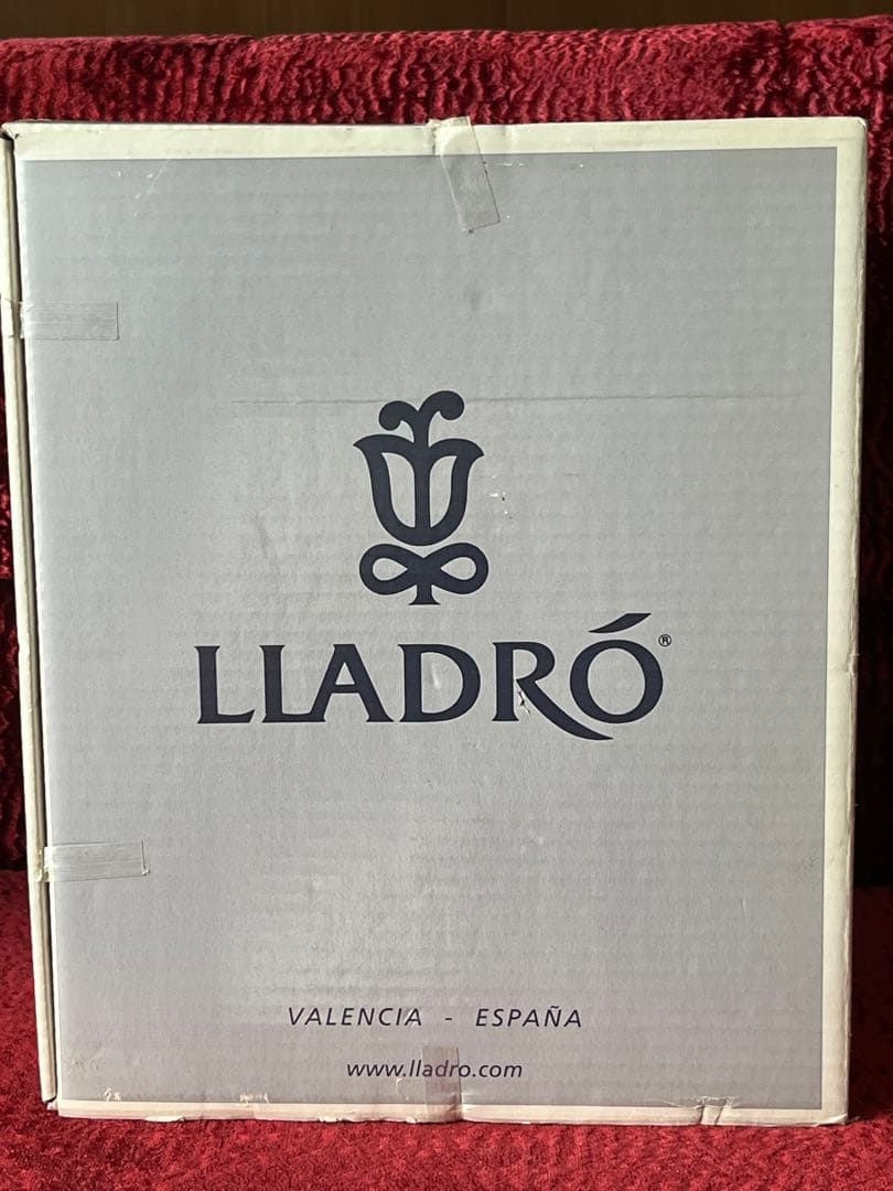 LLADRO 06658 春の目覚め　モーニングソング