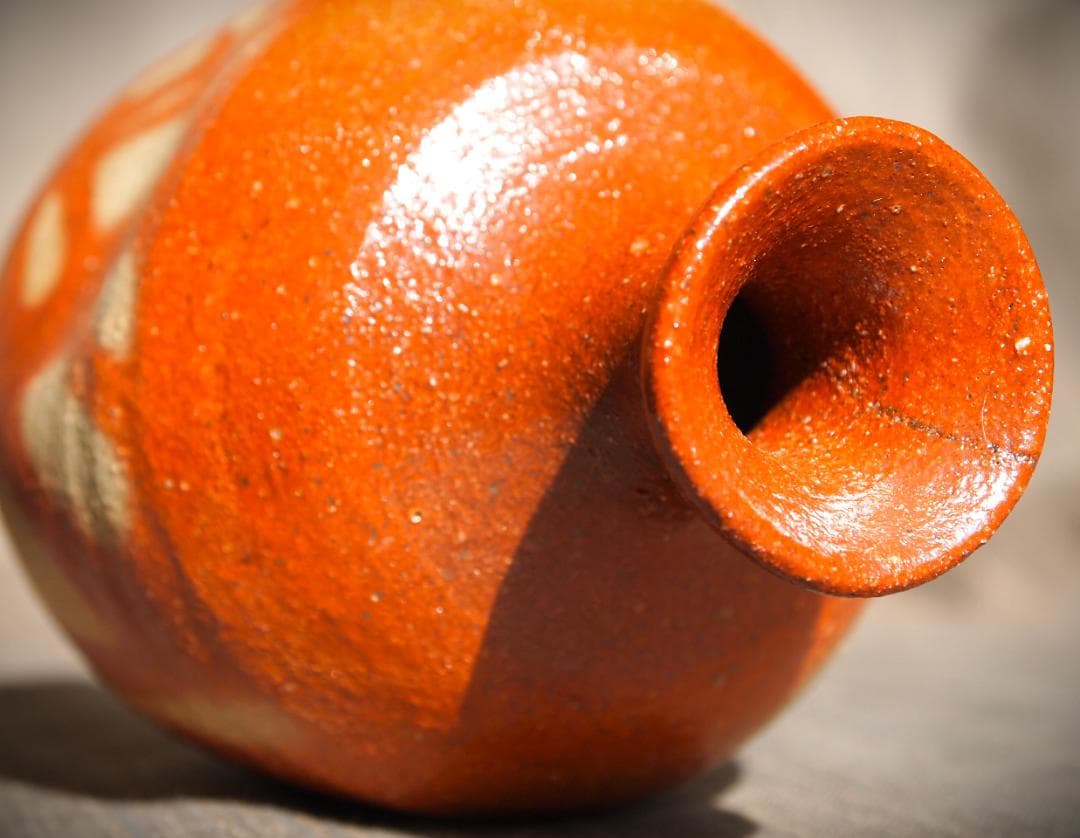 希少作★末田恵【師：安倍安人】備前緋襷徳利★共箱・共布