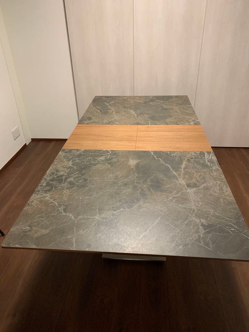 アレッタ　エクステンションダイニングテーブル　セラミック天板Sサイズ