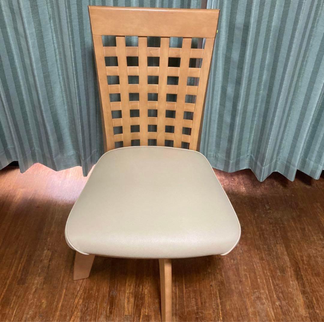 ニトリ木製イス2