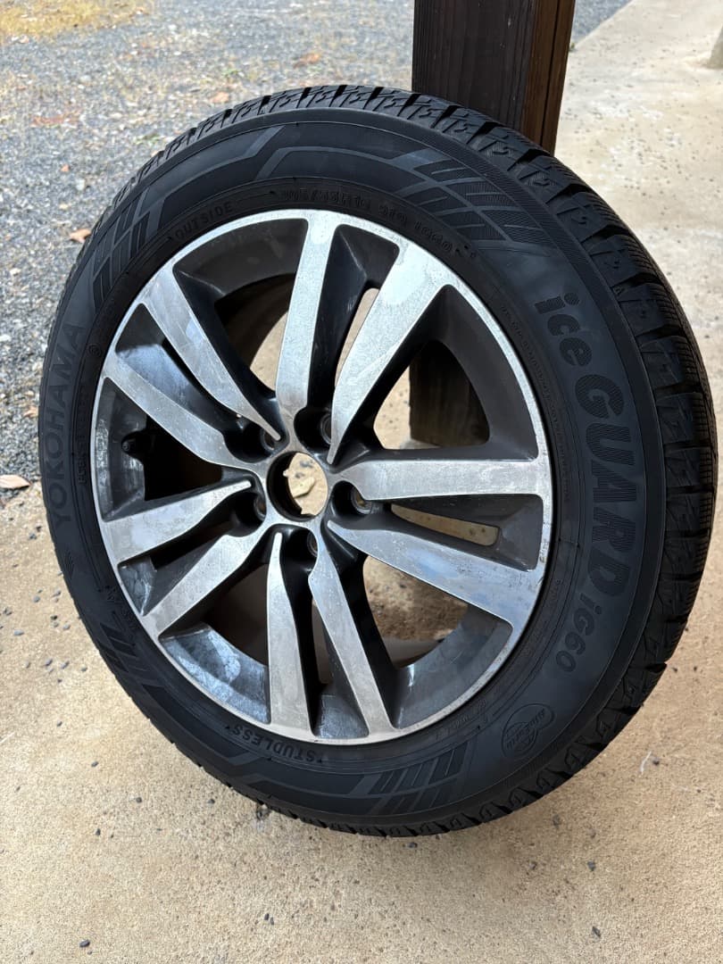 YOKOHAMA 2024年製 スタッドレス4本205/55/R16　ホイール付