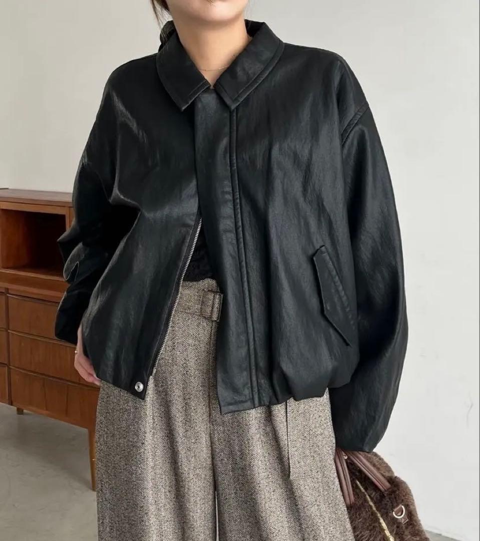 カプリシュレマージュ　完売バルーンレザージャケット