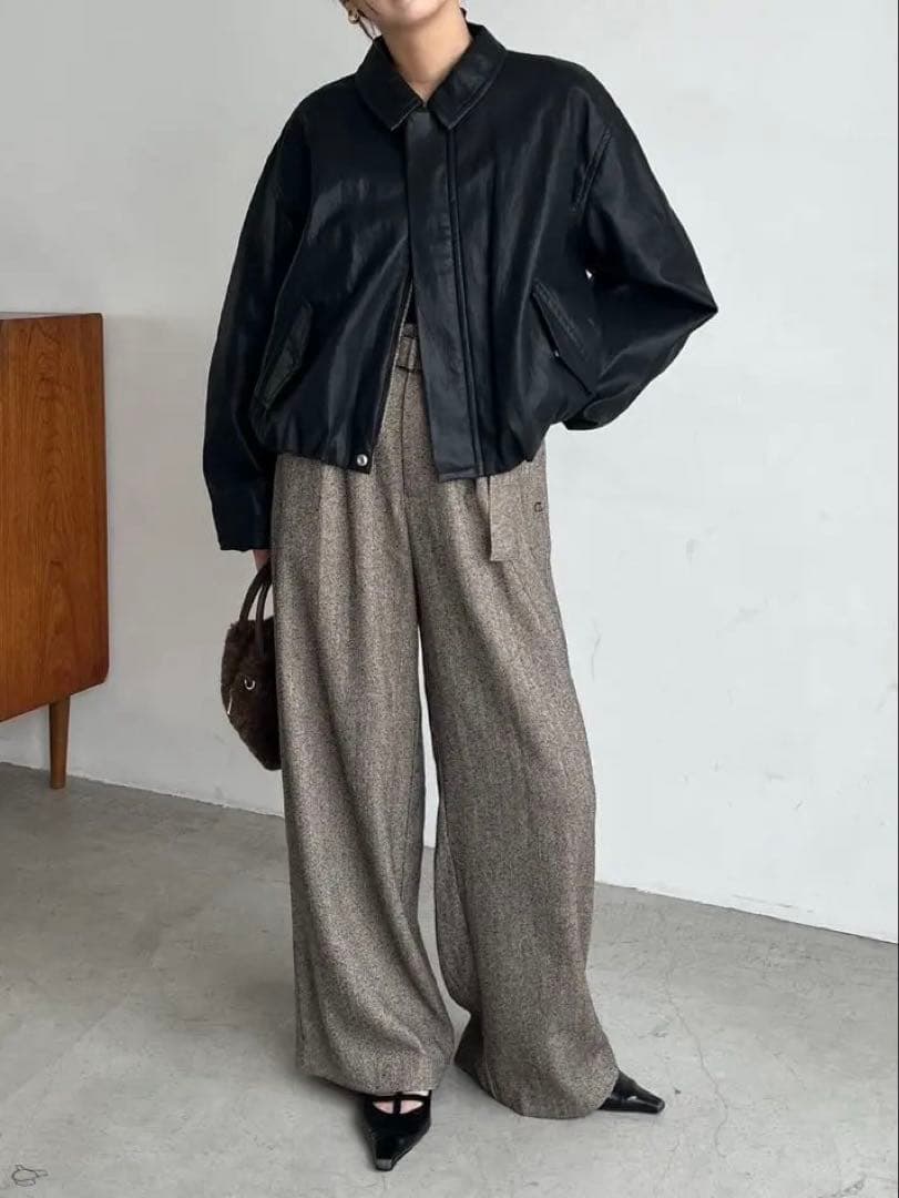 カプリシュレマージュ　完売バルーンレザージャケット