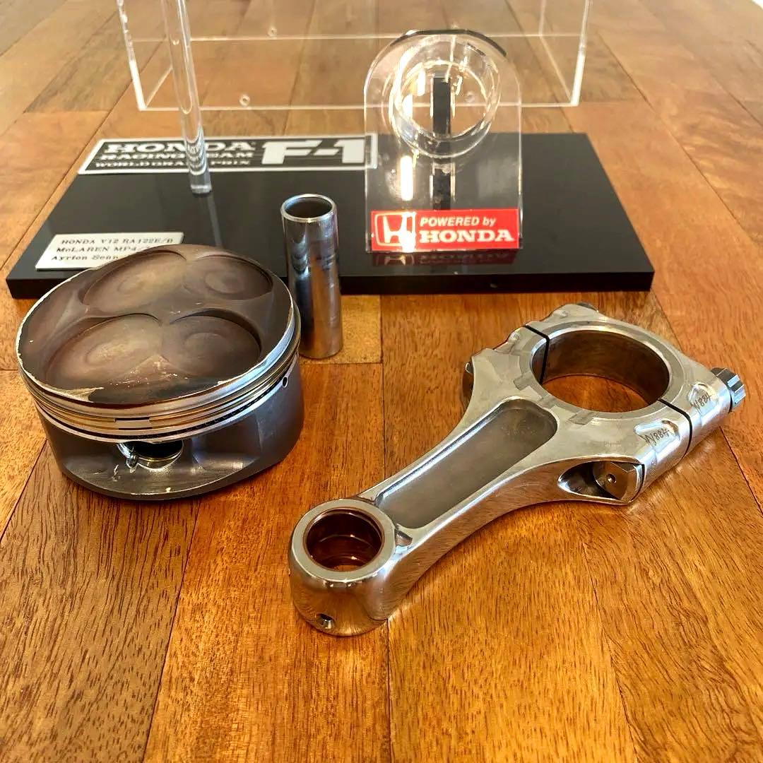 アイルトンセナ使用　ホンダエンジンパーツ　RA122E/B