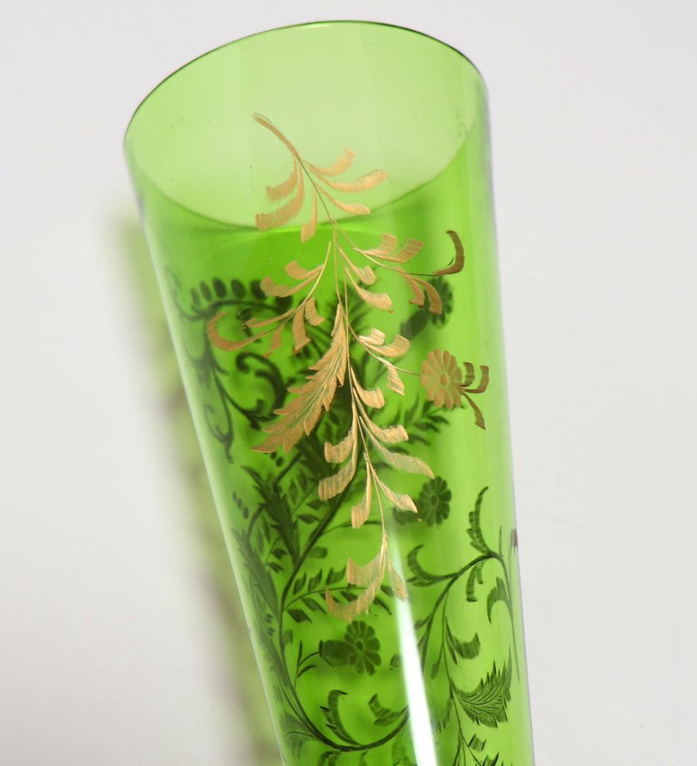 オールド・バカラ 1900年頃 緑硝子 31cm グラヴュール 金彩 大型 花瓶