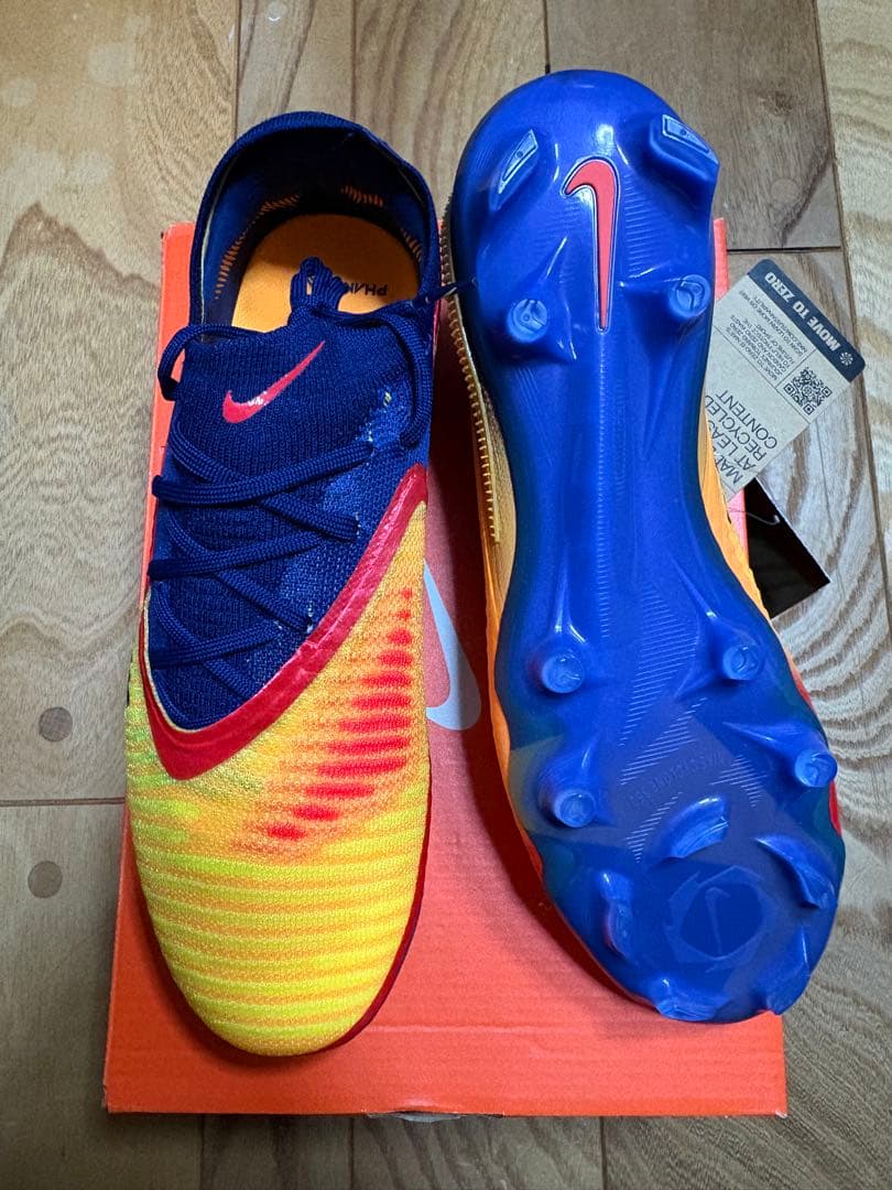 新品　限定　大特価　ナイキ　ファントム 6 LOW エリート FG 25.5cm