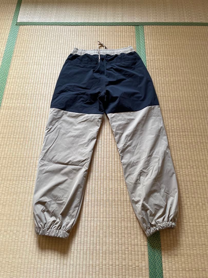 訳あり　DC ディーシー　スノーボードウェア上下セット　Lサイズ　1日使用