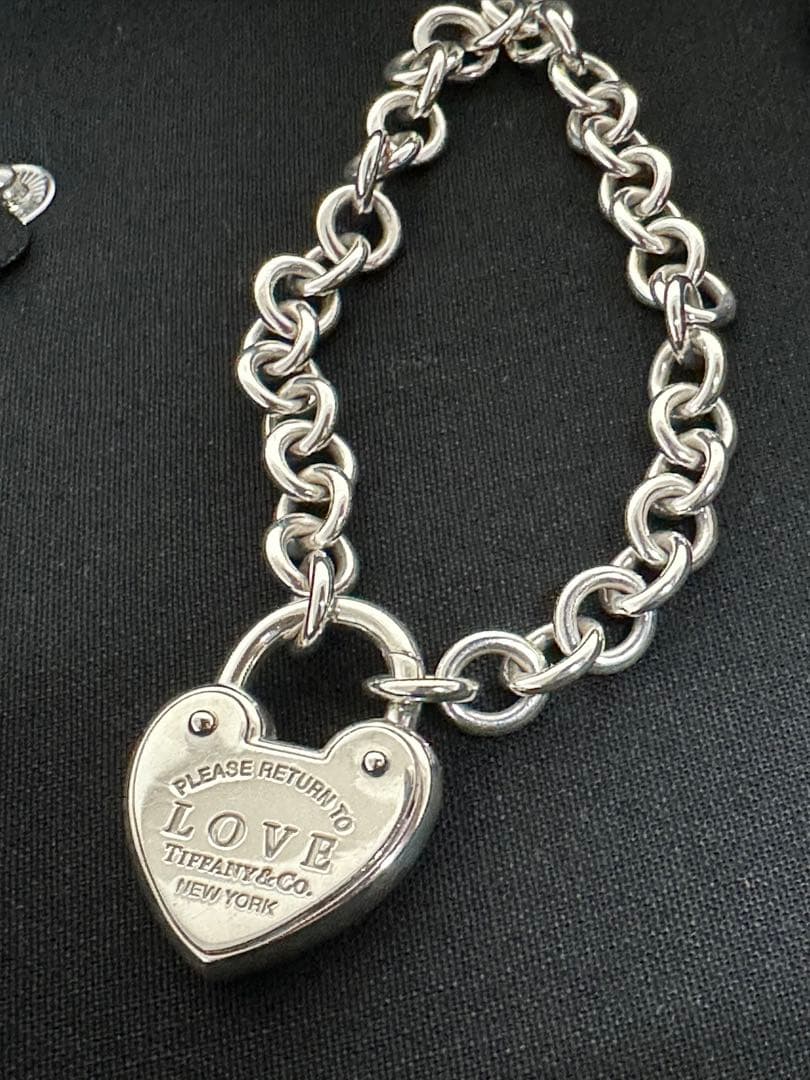 Tiffany & Co. リターントゥ ハートブレスレット