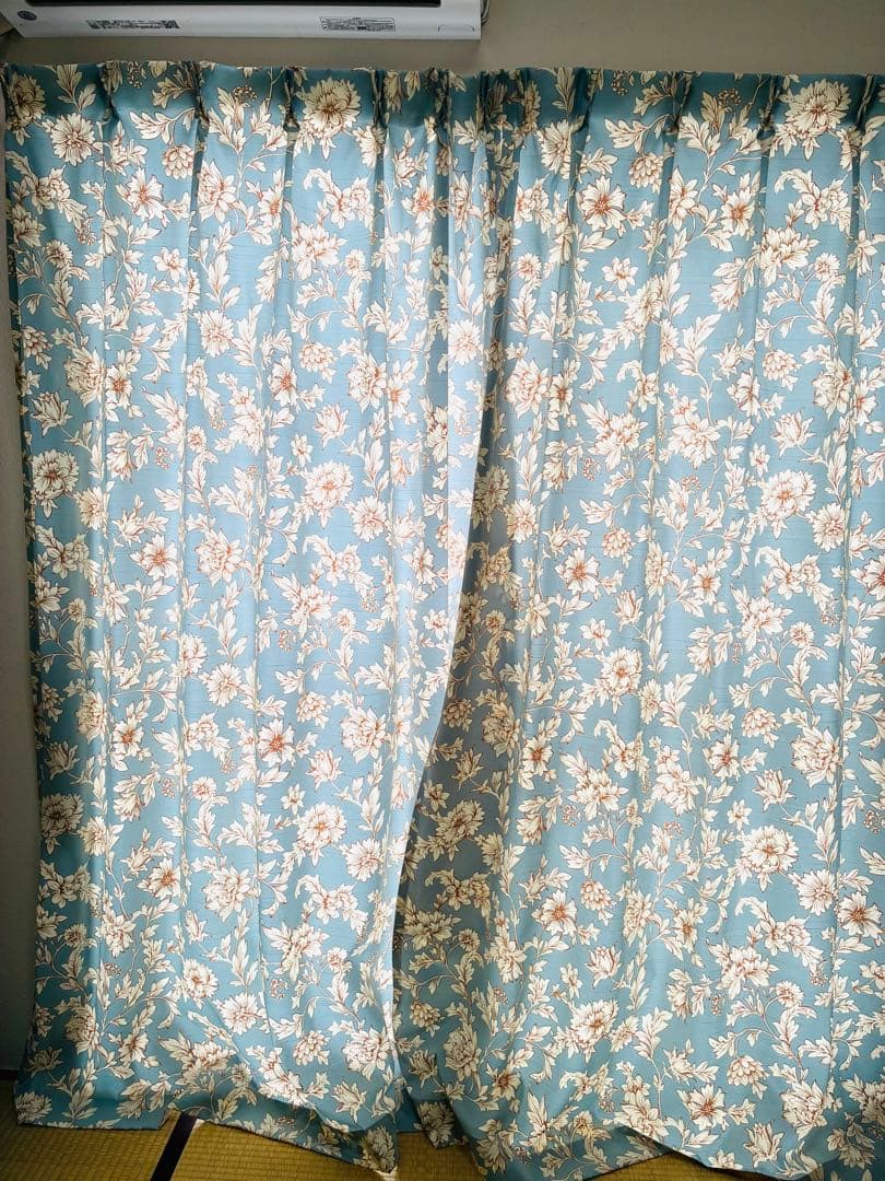 花柄水色カーテン・タッセルセット
