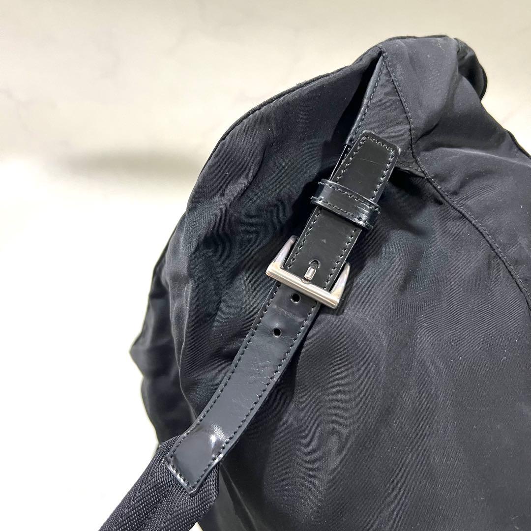 PRADA リュック バックパック 三角ロゴ 黒ブラック レザー ナイロン白タグ