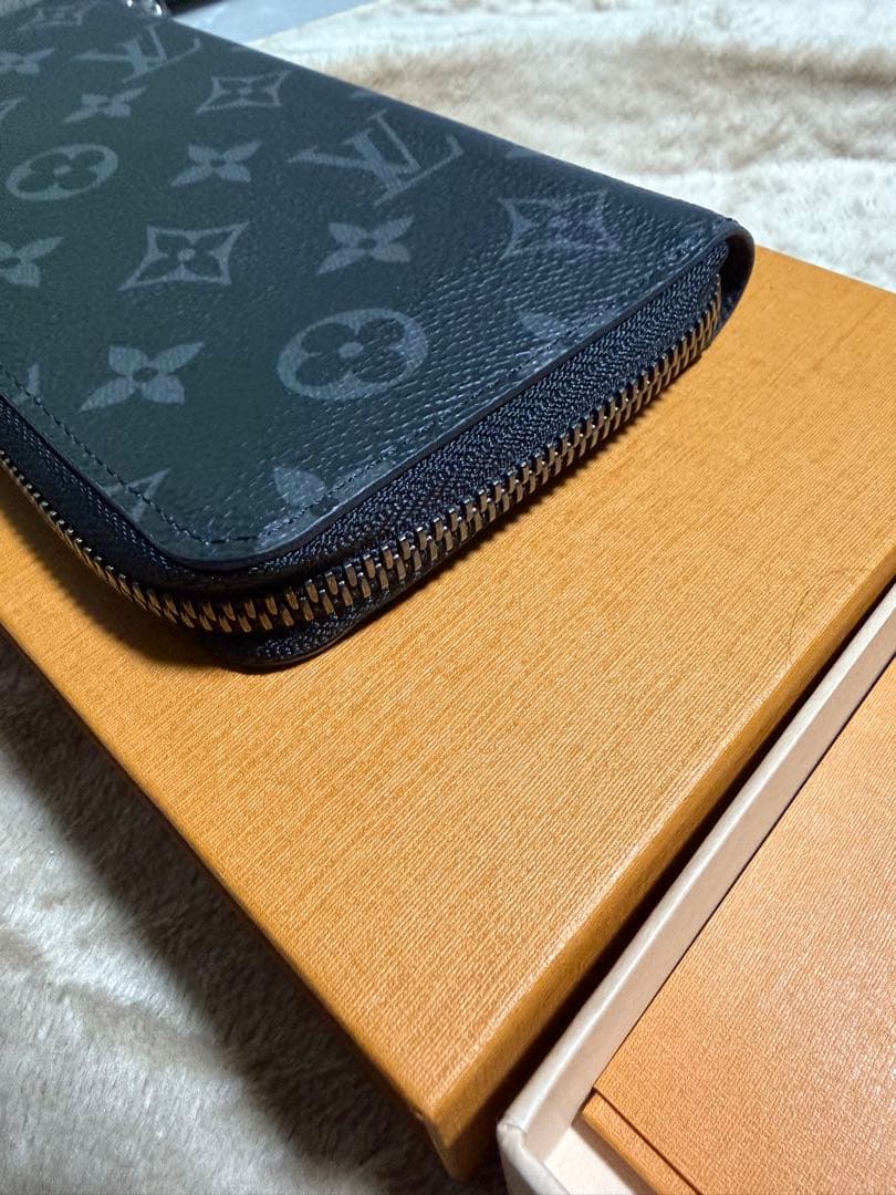 ジッピーウォレット・ヴェルティカル ルイヴィトン　メンズ長財布