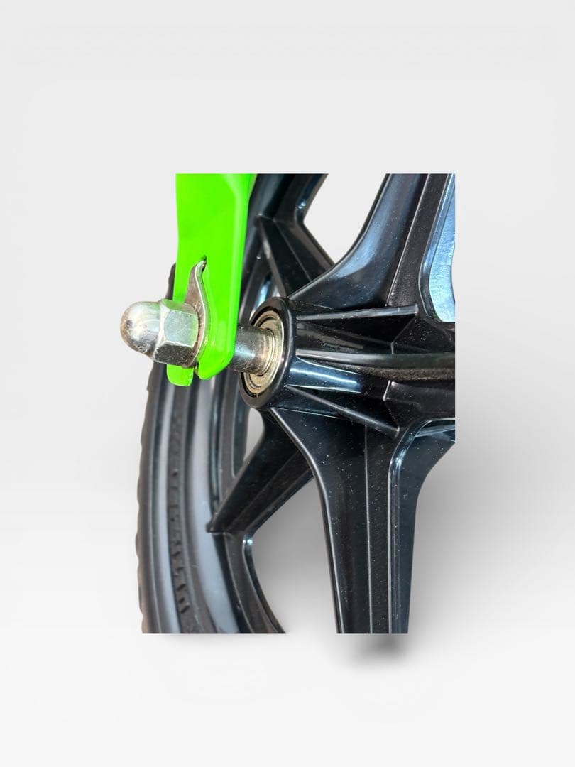 【極美品】STRIDER ストライダー SPORT 12 グリーン 人気カラー