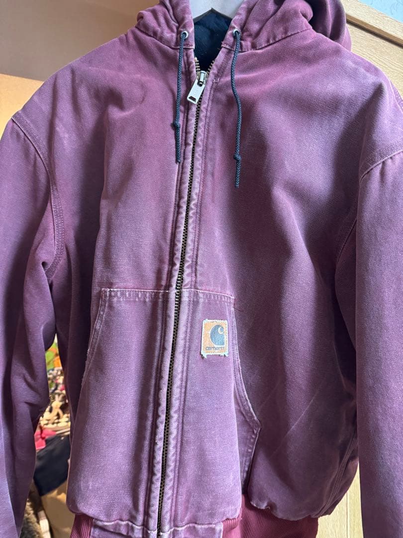 Carhartt アクティブジャケット　バーガンディ