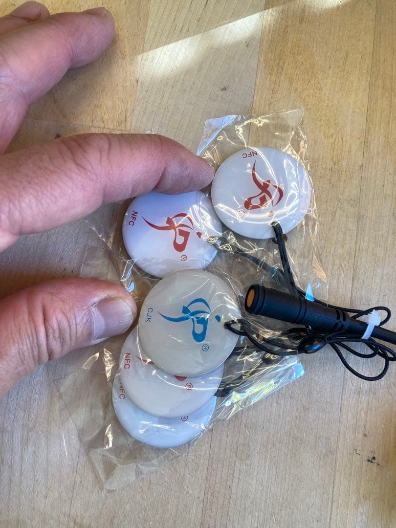 coswheel スイッチオンのためのパーツ