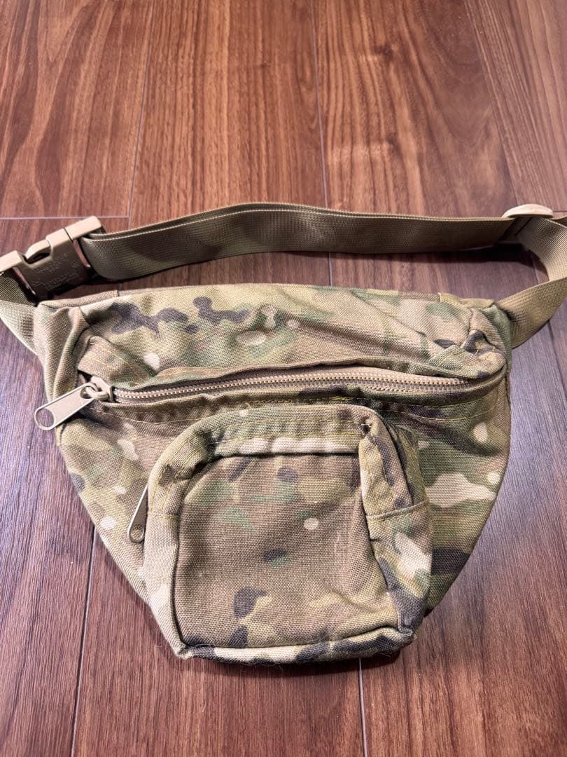 実物　CSM ファニーパック（ファニーポーチ）