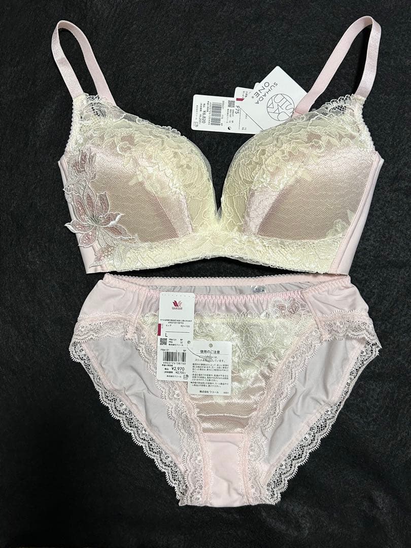 ワコール　Wacoal ブラ&ショーツ　セット　【ＳＵＨＡＤＡ　ＯＮＥ】