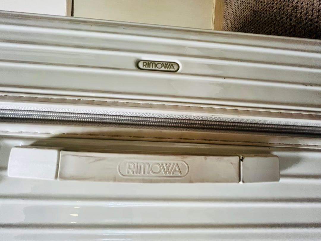 RIMOWAリモワ ユナイテッドアローズ サルサ 4輪